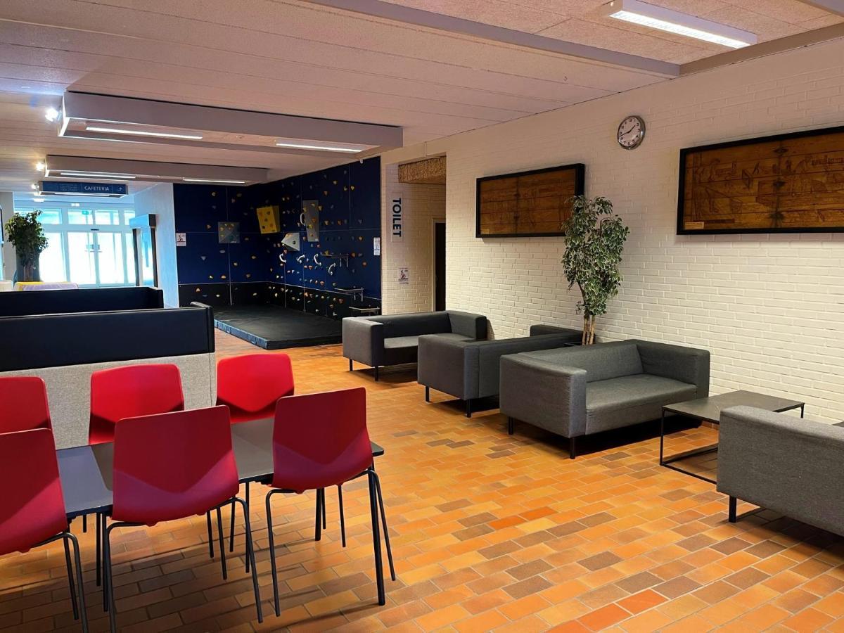 Hirtshals Idraetscenter - Vandrehjem - Hostel المظهر الخارجي الصورة